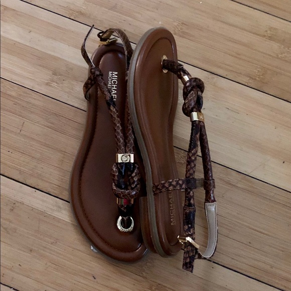 Michael Kors Shoes - Michael Kors Sandals Michael Kors Shoes - Michael Kors Sandals